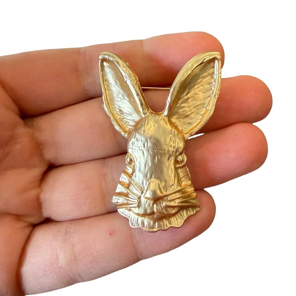 Vintage Jewelry Gold Tone Rabbit Brooch Bunny Pin